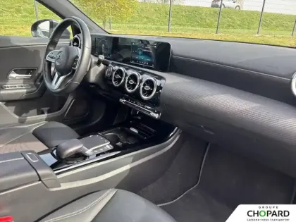 Photo 70 Mercedes Classe A  180 7G-DCT