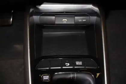 Photo 58 Kia Stonic  1.0 T-GDi 120 ch MHEV DCT7