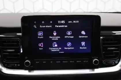 Photo 51 Kia Stonic  1.0 T-GDi 120 ch MHEV DCT7