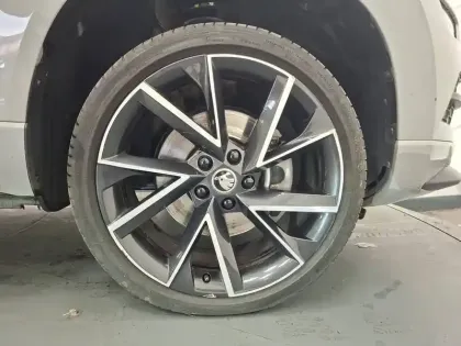 Photo 16 Skoda Karoq  1.5 TSI 150 ch ACT DSG7