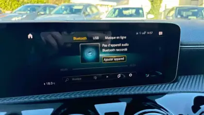 Photo 15 Mercedes Classe A  200 7G-DCT