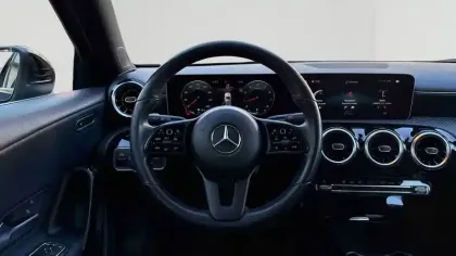 Photo 12 Mercedes Classe A  200 7G-DCT