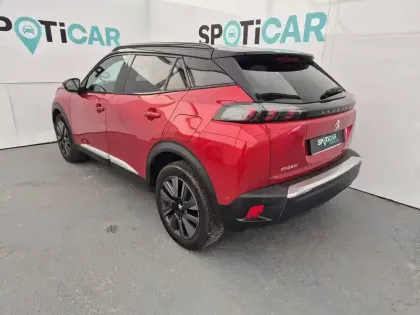 Photo 44 Peugeot 2008  BlueHDi 130 S&S EAT8