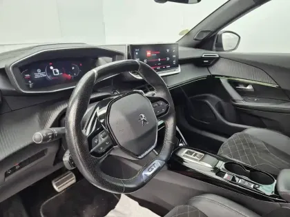 Photo 49 Peugeot 2008  BlueHDi 130 S&S EAT8