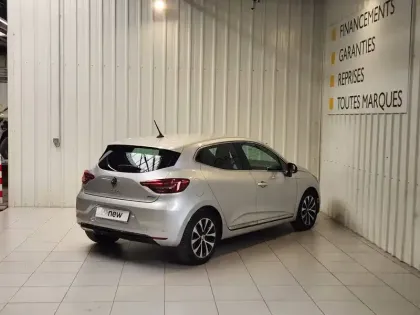 Photo 12 Renault Clio  E-Tech 140 - 21N