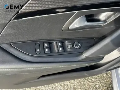 Photo 39 Peugeot 208  Electrique 50 kWh 136ch