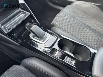 Photo 43 Peugeot 208  Electrique 50 kWh 136ch