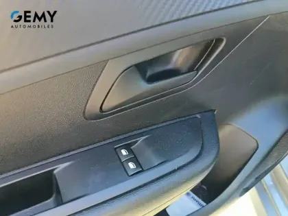 Photo 12 Peugeot 208  PureTech 75 S&S BVM5