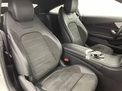 Photo 122 Mercedes Classe C  Coupé 200 9G-Tronic