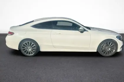 Photo 6 Mercedes Classe C  Coupé 200 9G-Tronic