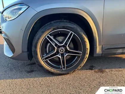 Photo 24 Mercedes GLA  250 e 8G-DCT