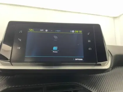 Photo 19 Peugeot 208  Electrique 50 kWh 136ch