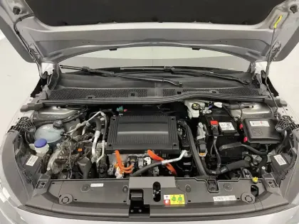 Photo 20 Peugeot 208  Electrique 50 kWh 136ch