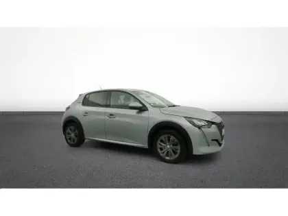 Photo 10 Peugeot 208  Electrique 50 kWh 136ch