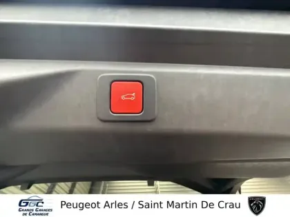Photo 14 Peugeot 3008  Electrique 325 ch 4x4 73 kWh