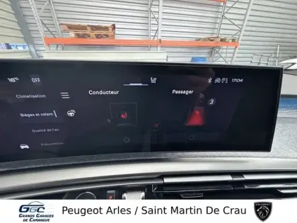 Photo 21 Peugeot 3008  Electrique 325 ch 4x4 73 kWh