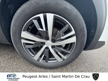 Photo 12 Peugeot 3008  Hybrid 136 e-DCS6