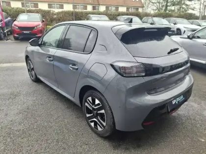 Photo 6 Peugeot 208  Hybrid 100 e-DCS6