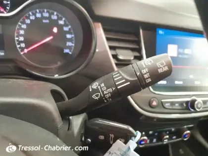 Photo 6 Opel Crossland X  1.2 Turbo 110 ch BVA6 Innovation