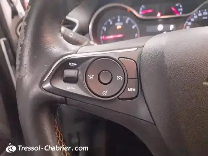 Photo 15 Opel Crossland X  1.2 Turbo 110 ch BVA6 Innovation