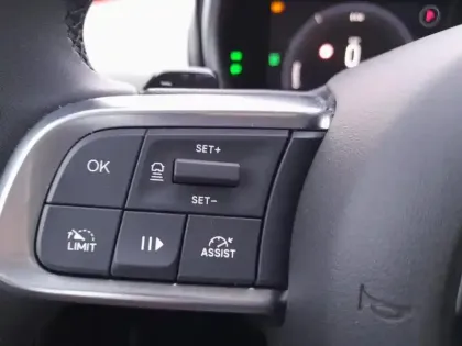 Photo 18 Fiat 600  1.2 Hybrid 100ch DCT6 La Prima