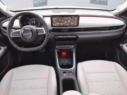 Photo 9 Fiat 600  1.2 Hybrid 100ch DCT6 La Prima