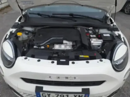 Photo 6 Fiat 600  1.2 Hybrid 100ch DCT6 La Prima