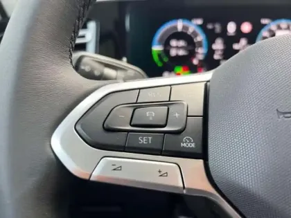 Photo 5 Volkswagen Tiguan T1 NOUVEAU EHYBRID 272CH DSG6 ELEGAN