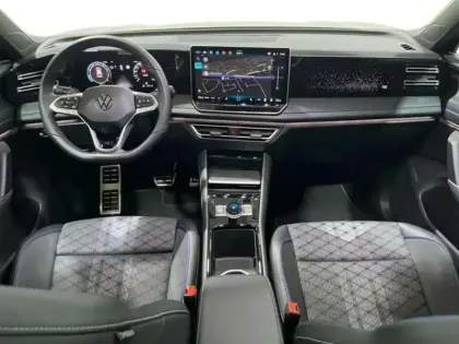 Photo 7 Volkswagen Tiguan 1.5 eTSI 150ch DSG7 R-Line