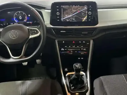 Photo 9 Volkswagen T-roc Gén. I Ph2 Life Plus 5