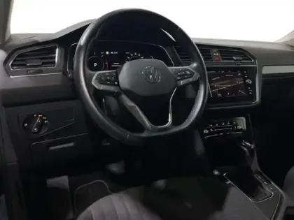 Photo 8 Volkswagen Tiguan 2.0 TDI 150ch DSG7 Life Plus