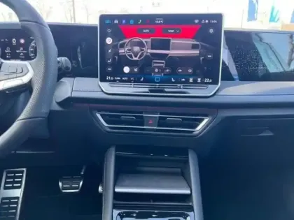 Photo 8 Volkswagen Tiguan NOUVEAU 2.0 TDI 150CH DSG7 R LINE