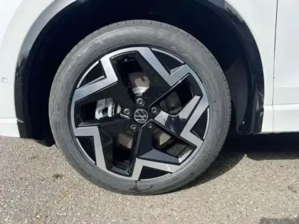 Photo 8 Volkswagen Tiguan T1 NOUVEAU 2.0 TDI 150CH DSG7 R LINE