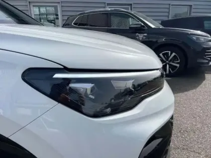 Photo 5 Volkswagen Tiguan T1 NOUVEAU 2.0 TDI 150CH DSG7 R LINE