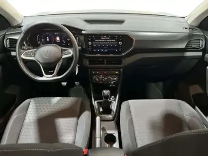 Photo 7 Volkswagen T-cross 1.0 TSI 95 Start/Stop BVM5 Life Tech