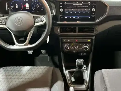 Photo 9 Volkswagen T-cross 1.0 TSI 95 Start/Stop BVM5 Life Tech