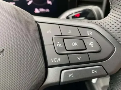 Photo 5 Volkswagen T-roc FL NOUVEAU NF 1.5 ETSI HYBRID 150CH D