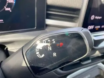 Photo 9 Volkswagen T-roc FL NOUVEAU NF 1.5 ETSI HYBRID 116CH D