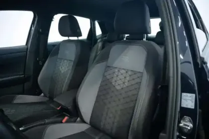 Photo 5 Volkswagen Polo 1.0 TSI 95 S&S BVM5 R-Line