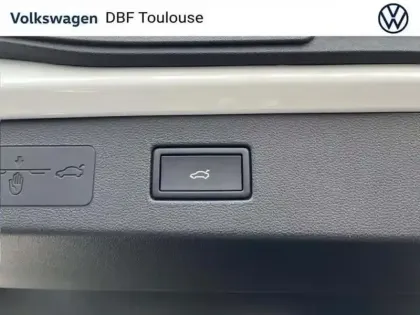 Photo 7 Volkswagen T-roc FL NOUVEAU NF 1.5 ETSI HYBRID 150CH D