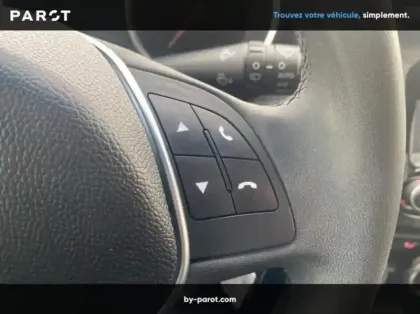 Photo 10 Alfa Romeo Giulietta 1.4 TB MultiAir 150ch Lusso Stop&Start