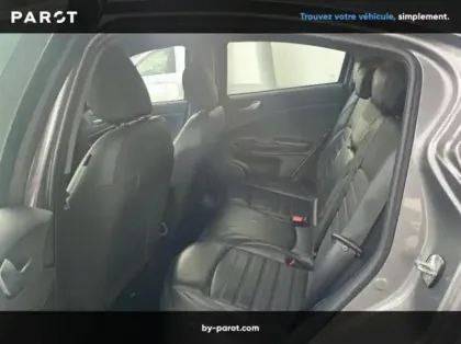 Photo 24 Alfa Romeo Giulietta 1.4 TB MultiAir 150ch Lusso Stop&Start