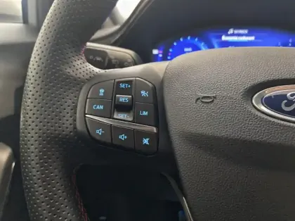 Photo 15 Ford Puma 1.0 Flexifuel 125ch S&S mHEV ST-Line