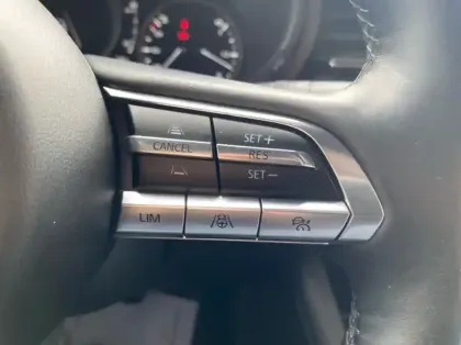 Photo 16 Mazda Mazda3 2.0 e-SKYACTIV-X M-Hybrid 186ch Exclusive