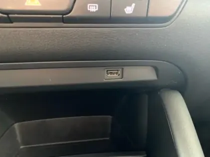 Photo 18 Mazda Mazda3 2.0 e-SKYACTIV-X M-Hybrid 186ch Exclusive