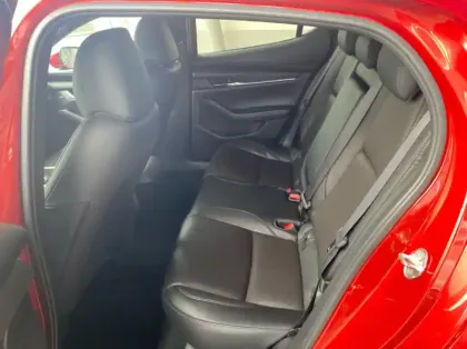 Photo 8 Mazda Mazda3 2.0 e-SKYACTIV-X M-Hybrid 186ch Exclusive