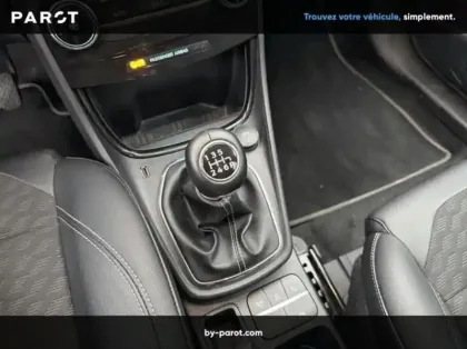 Photo 7 Ford Puma 1.0 Flexifuel 125ch S&S mHEV Titanium X