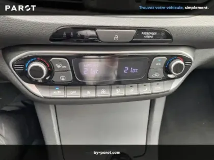 Photo 14 Hyundai I30 SW 1.0 T-GDi 120ch Hybrid 48V Creative DCT-7