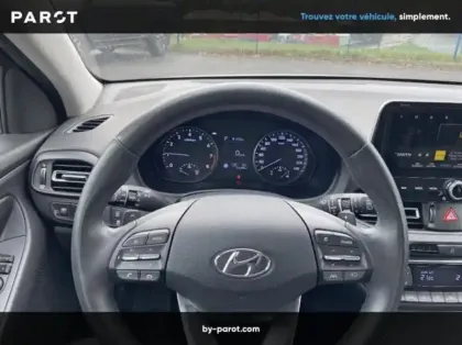 Photo 7 Hyundai I30 SW 1.0 T-GDi 120ch Hybrid 48V Creative DCT-7