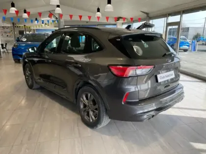 Photo 12 Ford Kuga 2.5 Duratec 225ch PowerSplit PHEV ST-Line e-CVT 13cv